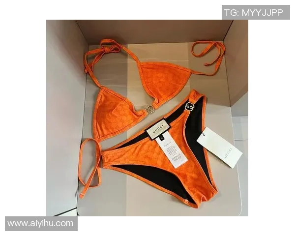 时尚泳衣引领潮流 夏日海滩必备单品展现独特魅力